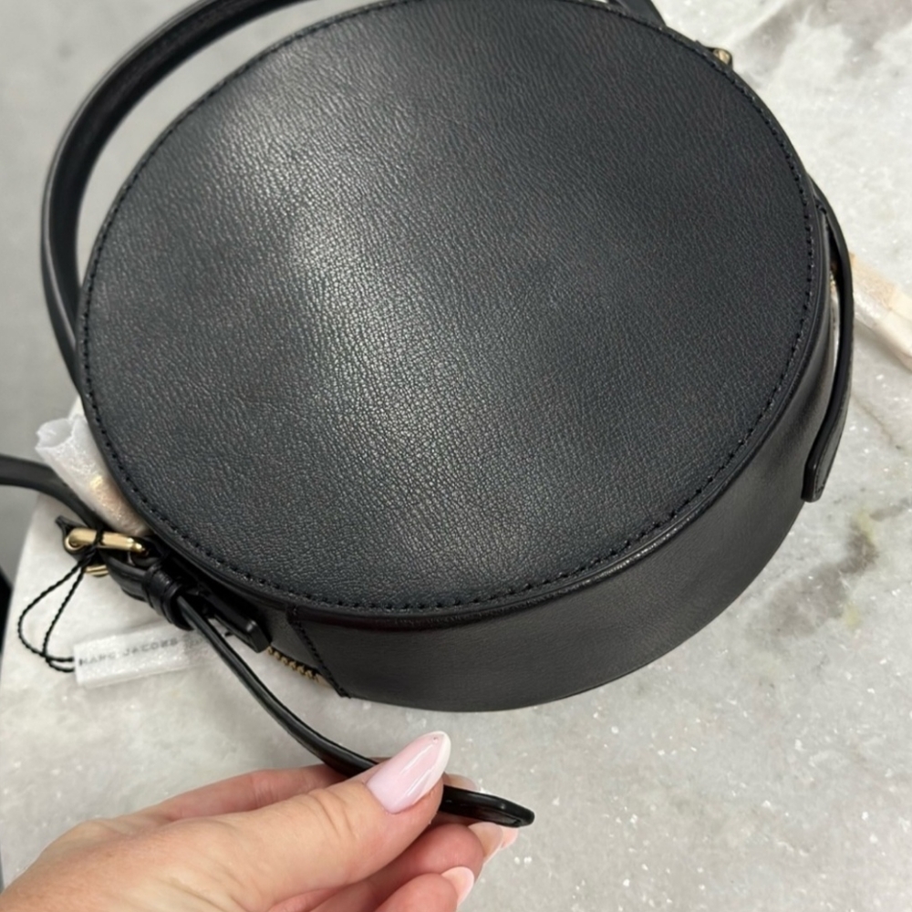 NWT MARC JACOB'S leather circle  crossbody bag - Picture 5 of 11